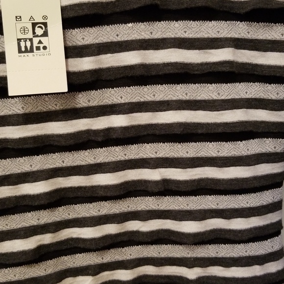 Max Studio - Picture 3 of 5